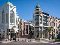 Two Rodeo Drive shopping plaza architecture in Beverly Hills